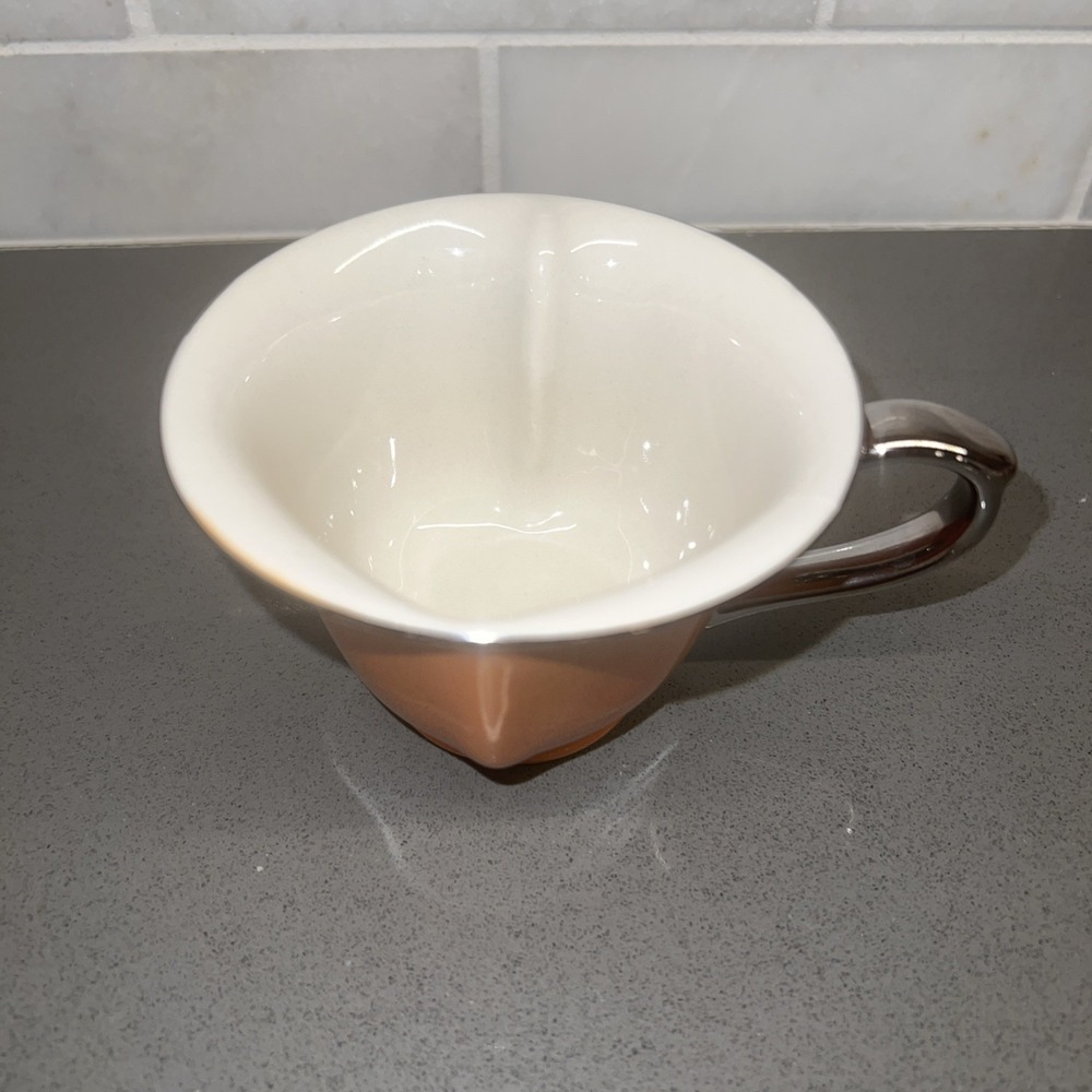 Classic Coffee & Tea Heart Shaped Cup. Ceramic Orange/Gold Valentine's